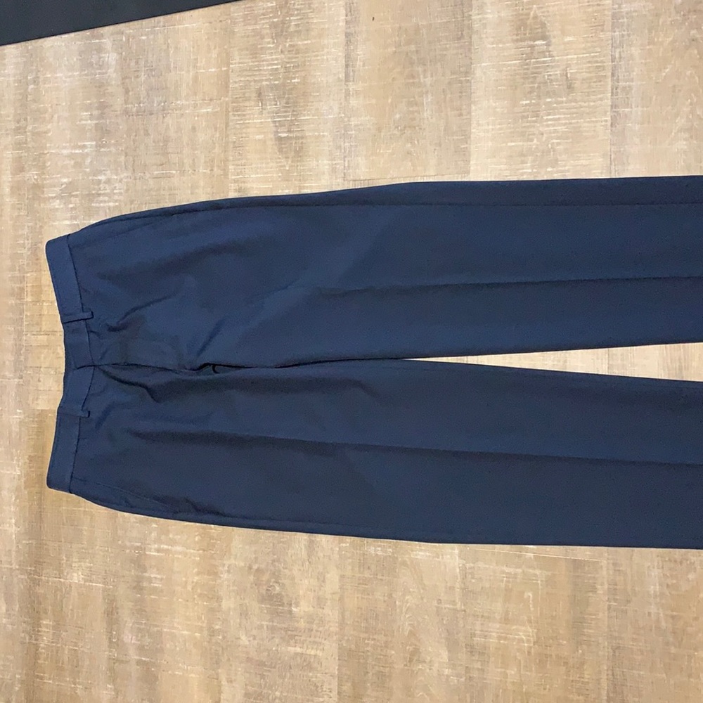 Haggar Standards Straight Fit Super Flex Waistband Dress Pants